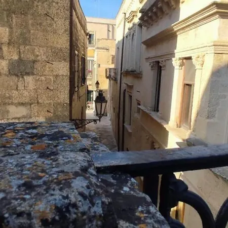 Mary Apt - Historical Residence- Lecce Exterior photo